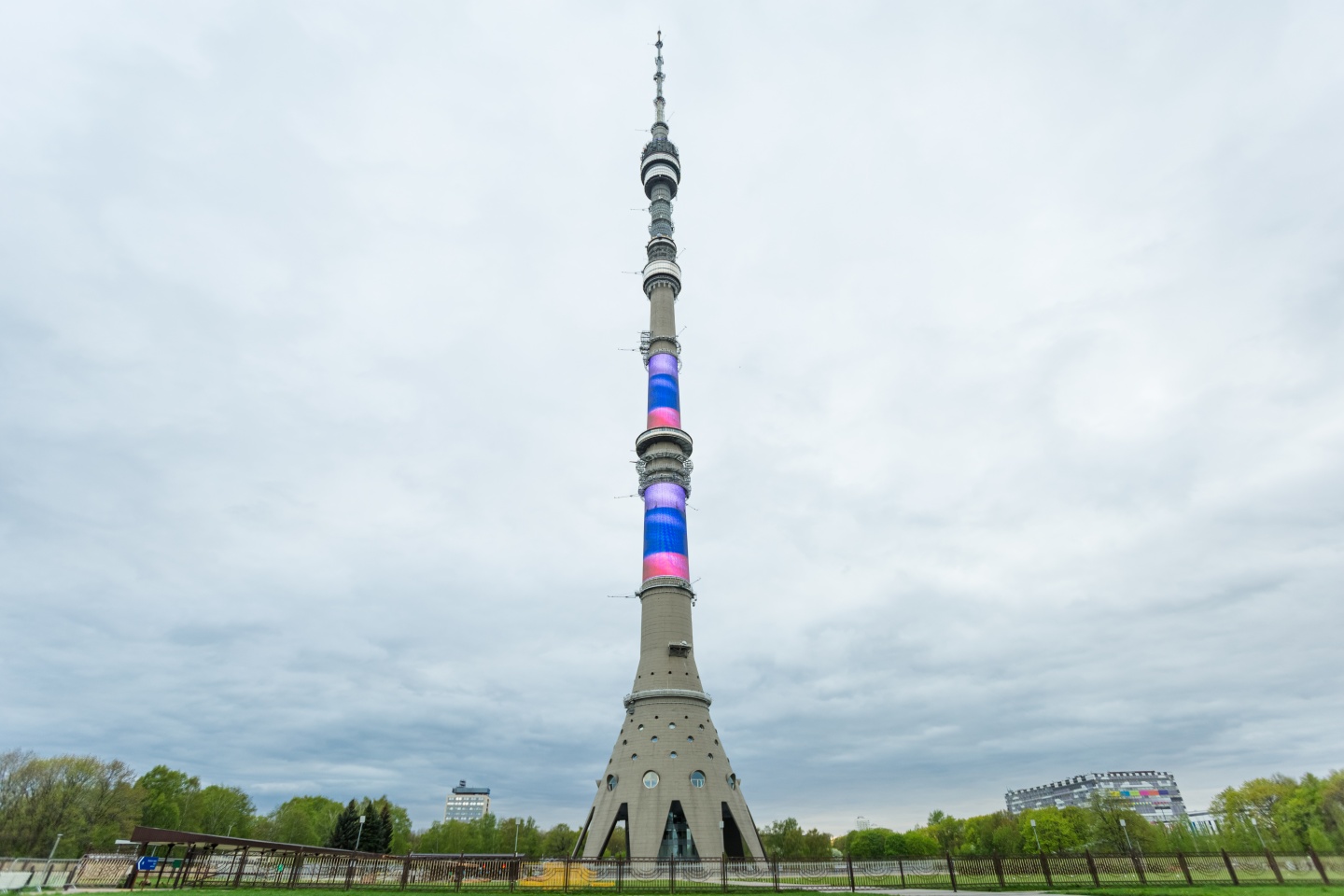 останкинская телебашня в москве